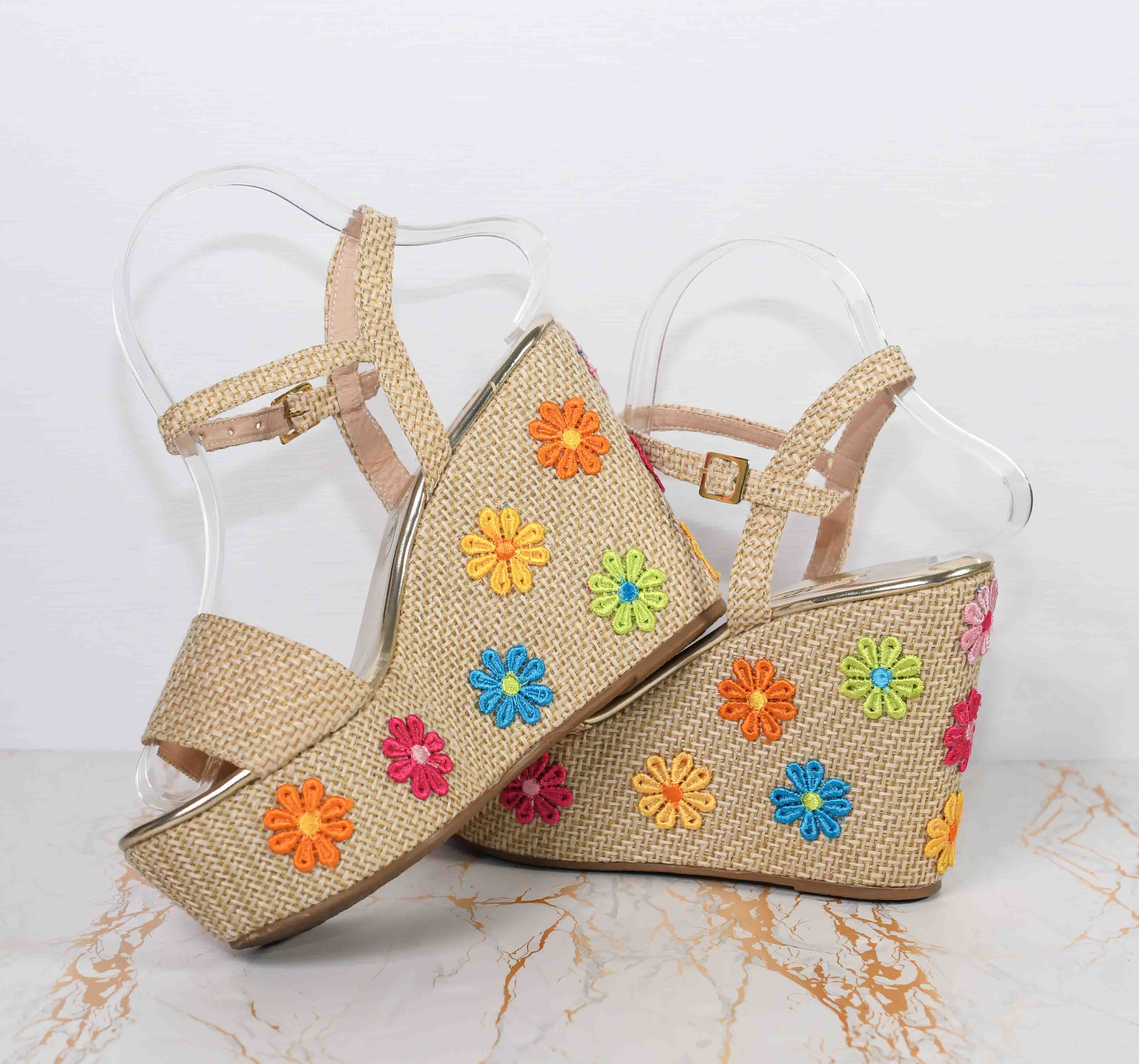 Plataformas de Yute con Margaritas Multicolor
