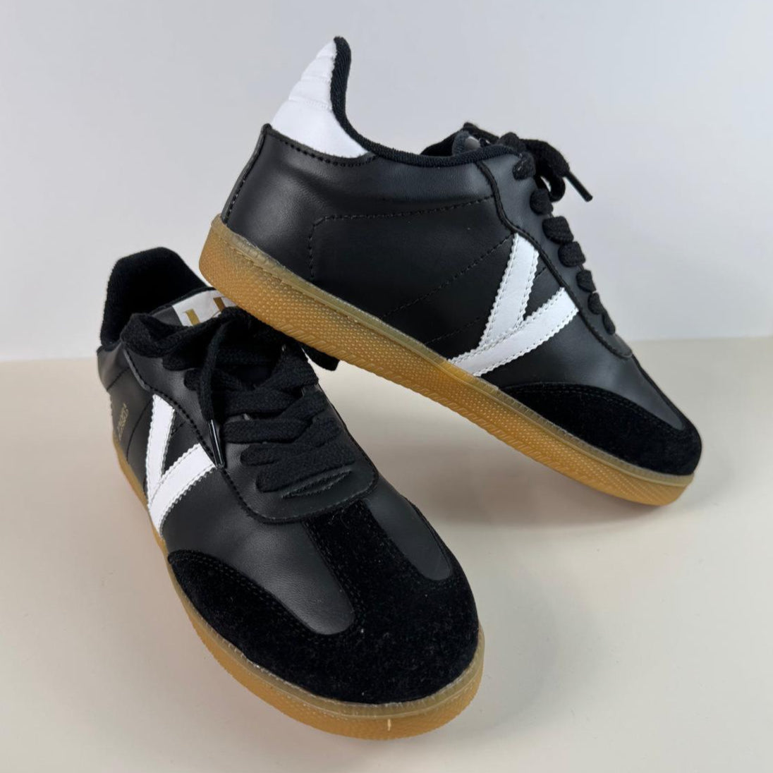 Zumba, Men’s Casual Sneakers (Black)